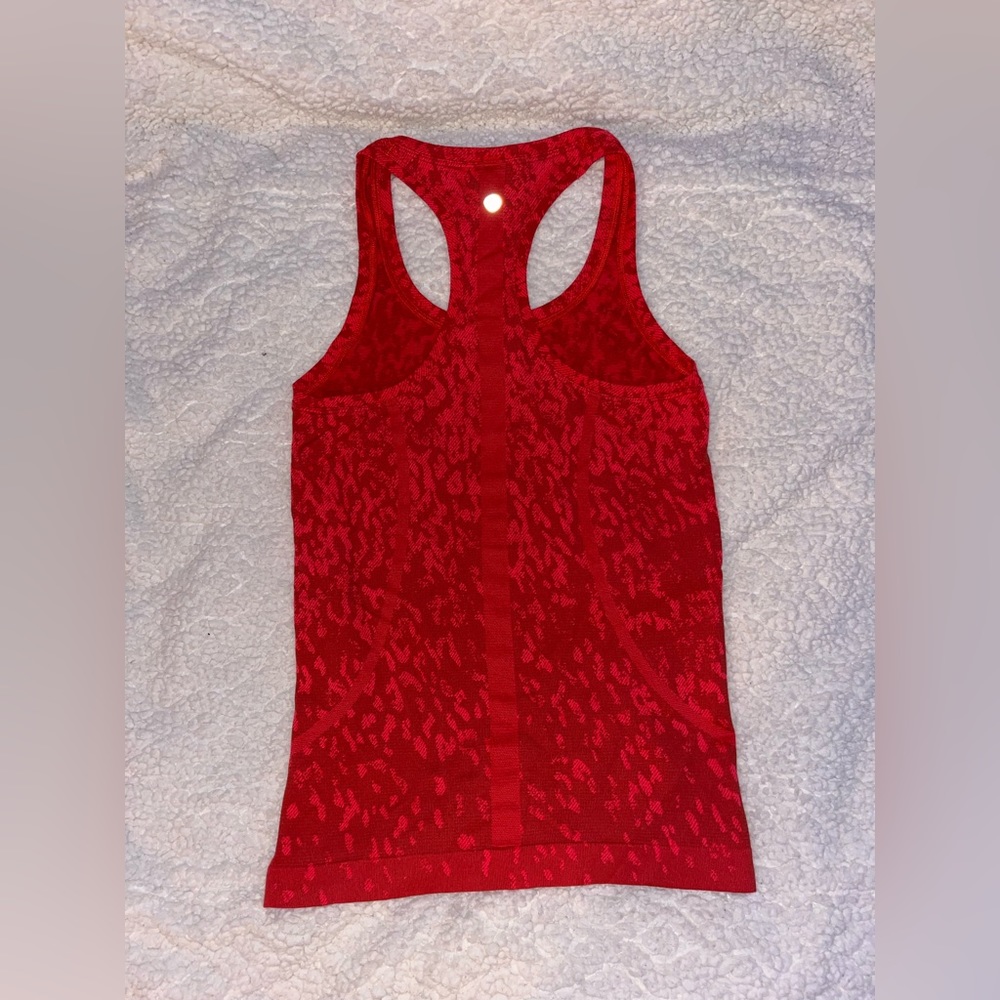 Lululemon swiftly tech tank (normal length)